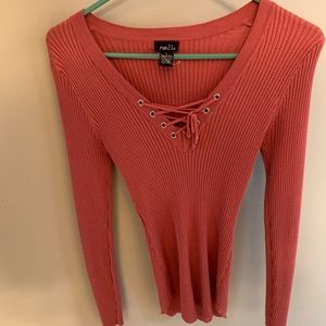 women’s v neck long sleeved shirt